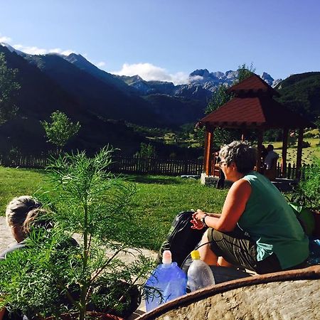 Guesthouse Alpini Lepushe Экстерьер фото