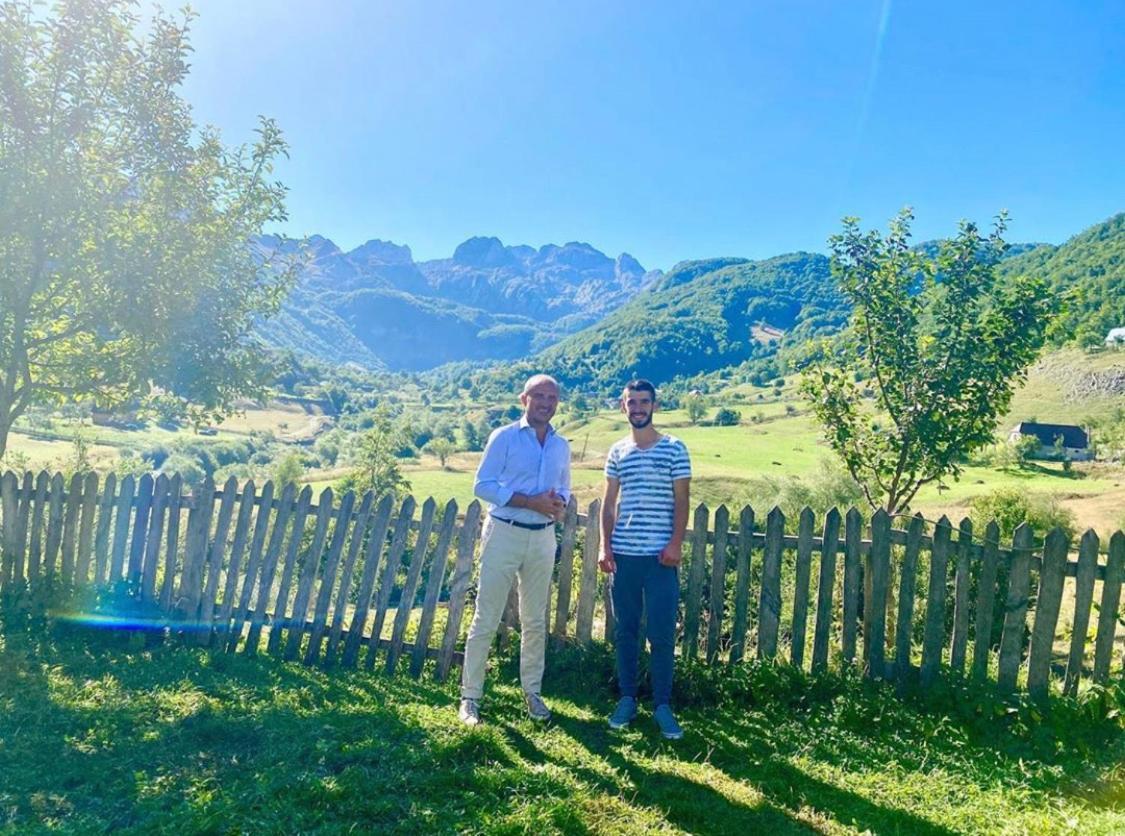 Guesthouse Alpini Lepushe Экстерьер фото