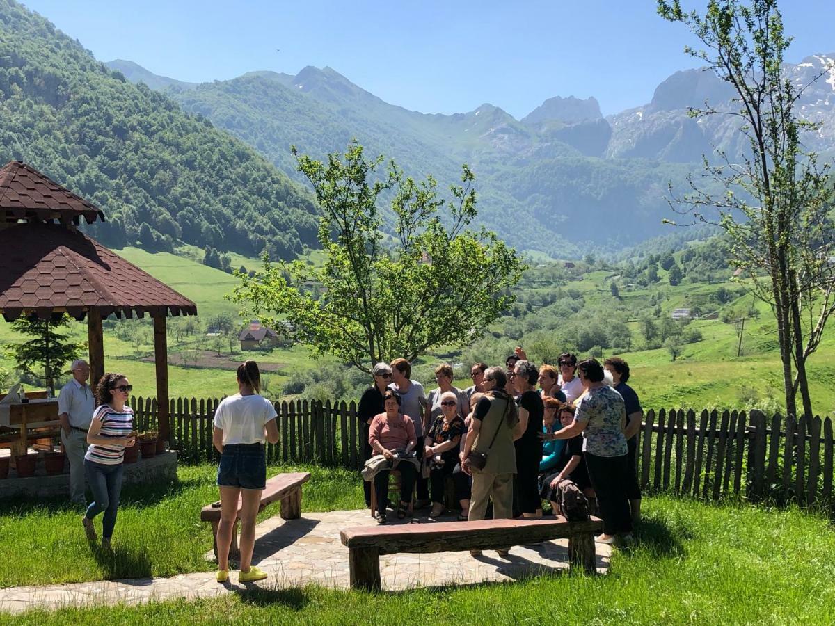 Guesthouse Alpini Lepushe Экстерьер фото